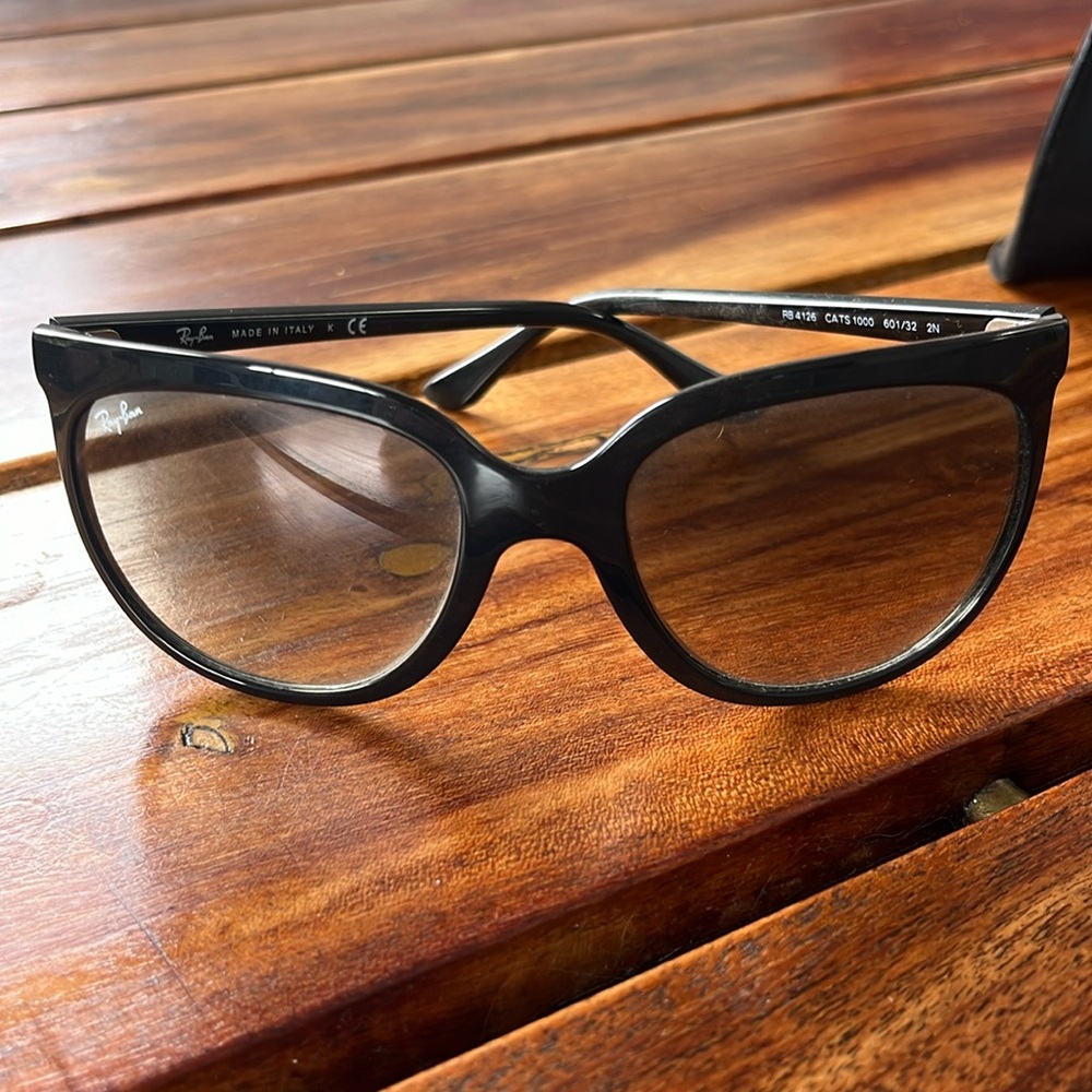 Ray-Ban | CATS1000 | RB4126